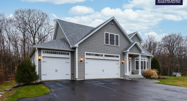 Choosing Siding Materials: Pros, Cons, and Costs