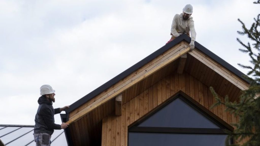Installing budget-friendly siding with quality craftsmanship