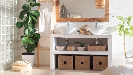 Bathroom Remodeling Contractors and Ideas on a Budget