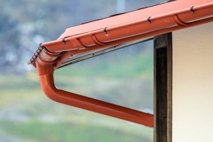 detail-image-of-new-roof-with-gutter-rain-system-2022-05-02-03-28-31-utc Installing siding on a house
